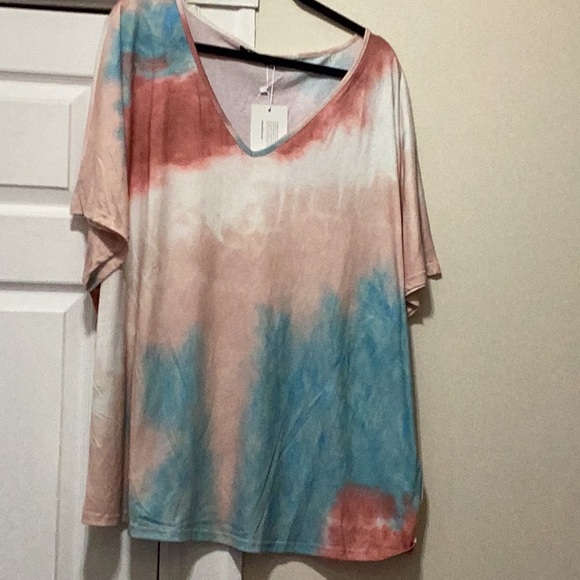 Bloomchic plus size top - Picture 1 of 7